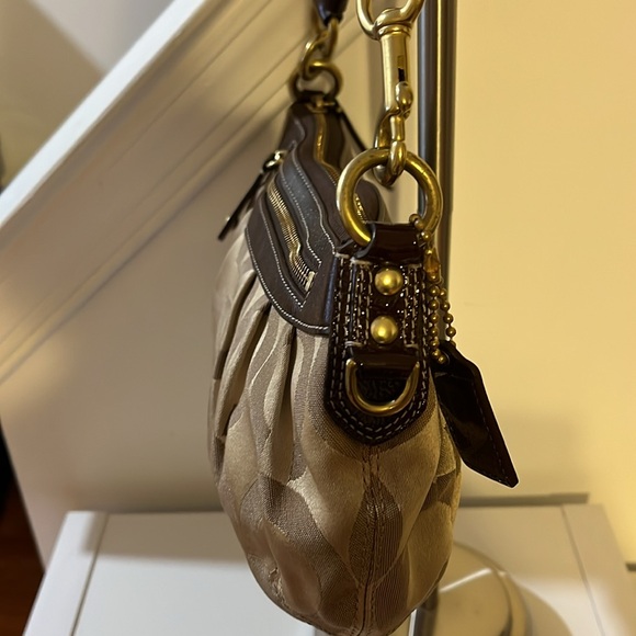 COACH MADISON HOBO CANVAD/LEATHER BAG 12950 - Picture 6 of 9